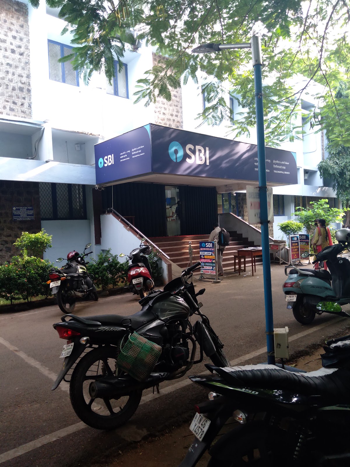 blood bank State Bank of India near Tiruchirappalli Tamil Nadu