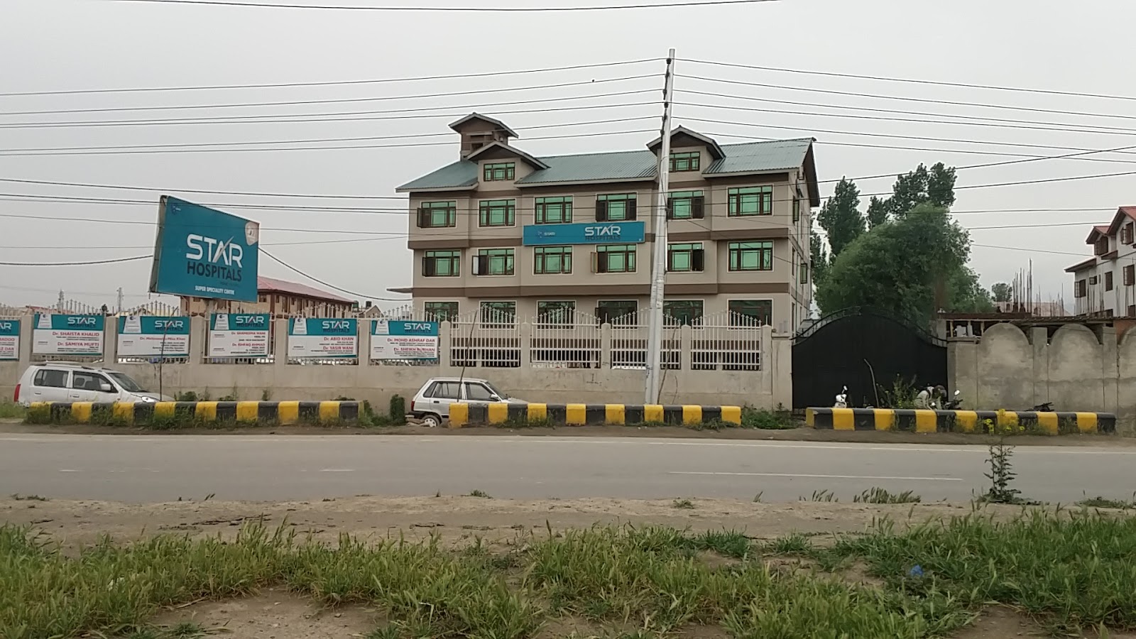 Star Hospitals Rawalpora 