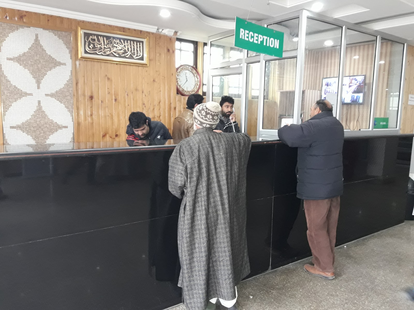 Star Hospitals Rawalpora 
