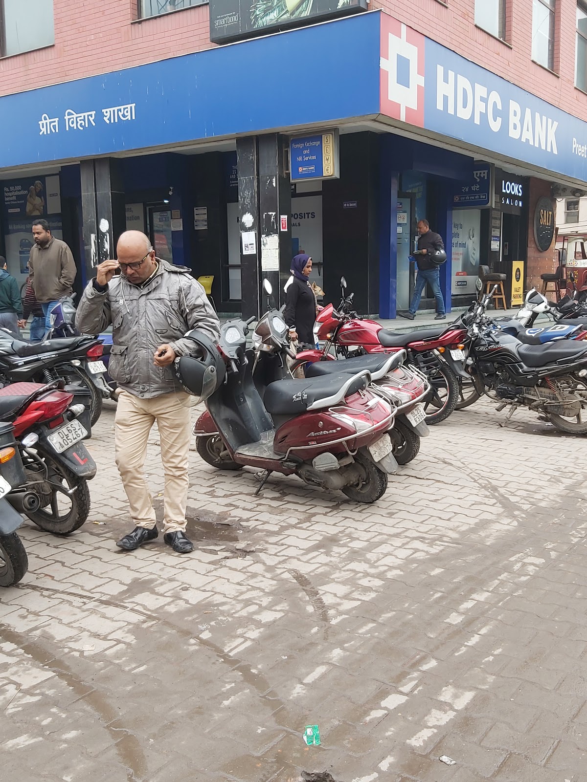 blood bank HDFC Bank near New Delhi Delhi